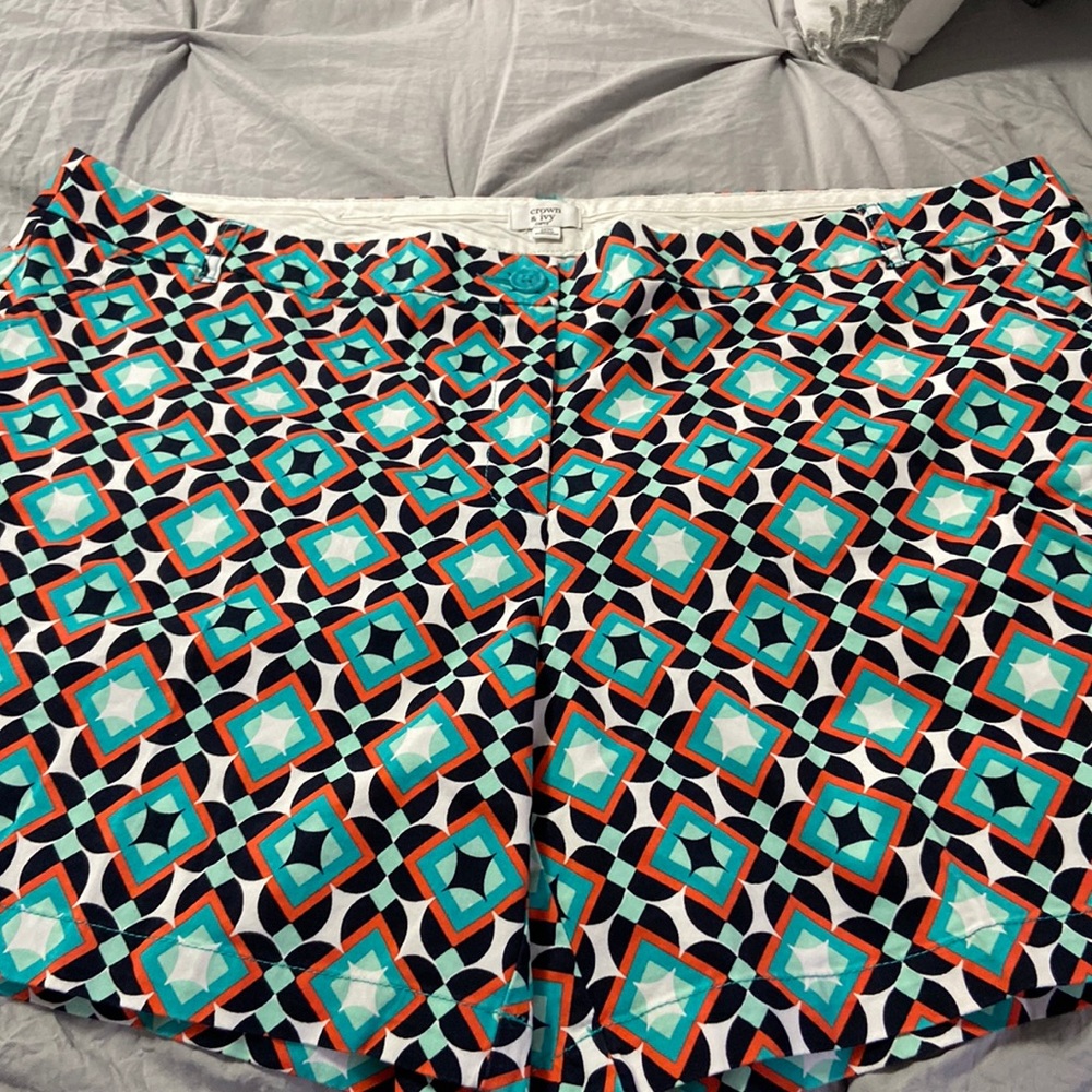 Crown and Ivy shorts. 24W